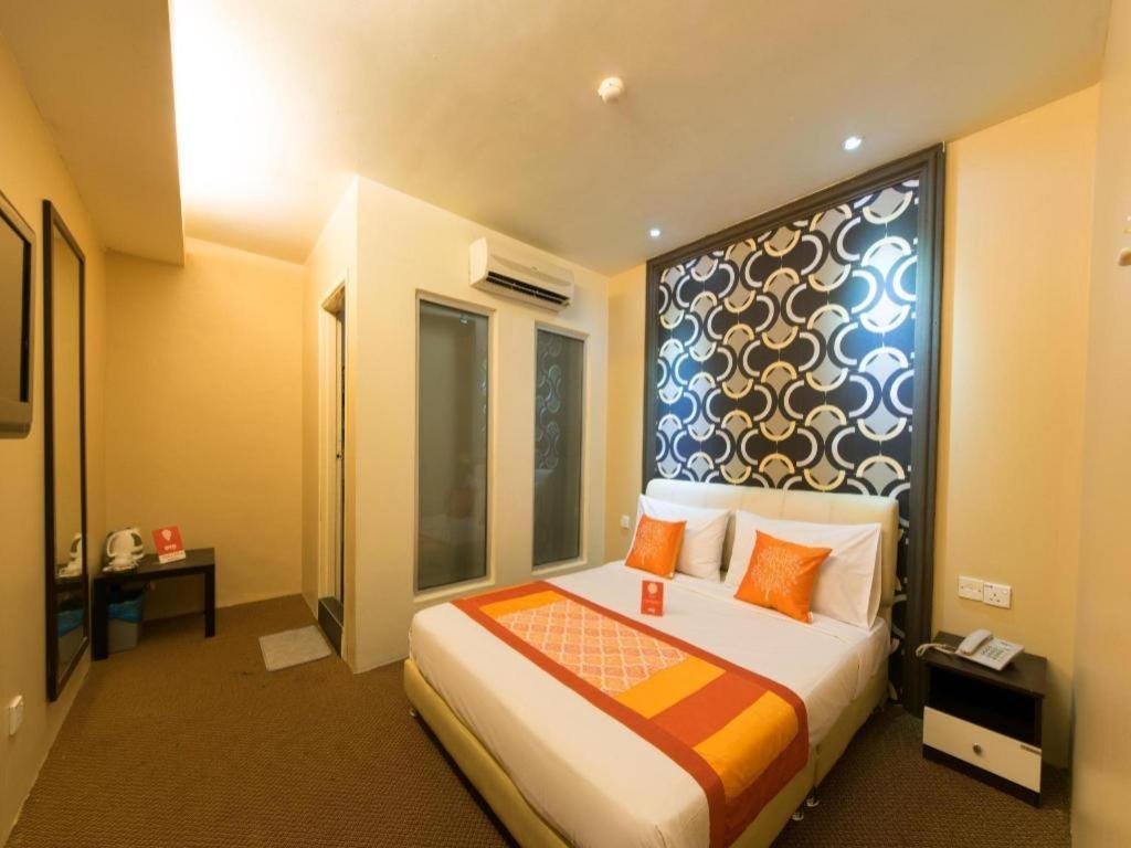 Oyo 126 Rae Hotel Kuala Lumpur Exterior photo